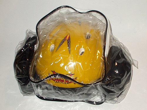 Kinderhelm im Set mit Knie- und Ellenbogenschützern Kinderhelm im Set mit Knie- und Ellenbogenschützern